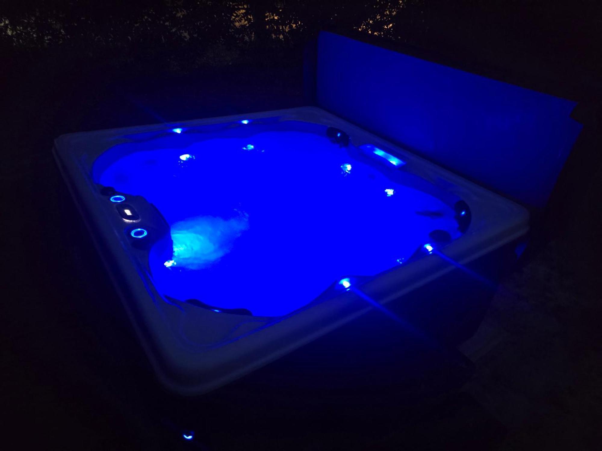 Chill Retreat, Hot Tub, Large Private Yard Wilmington Exterior foto