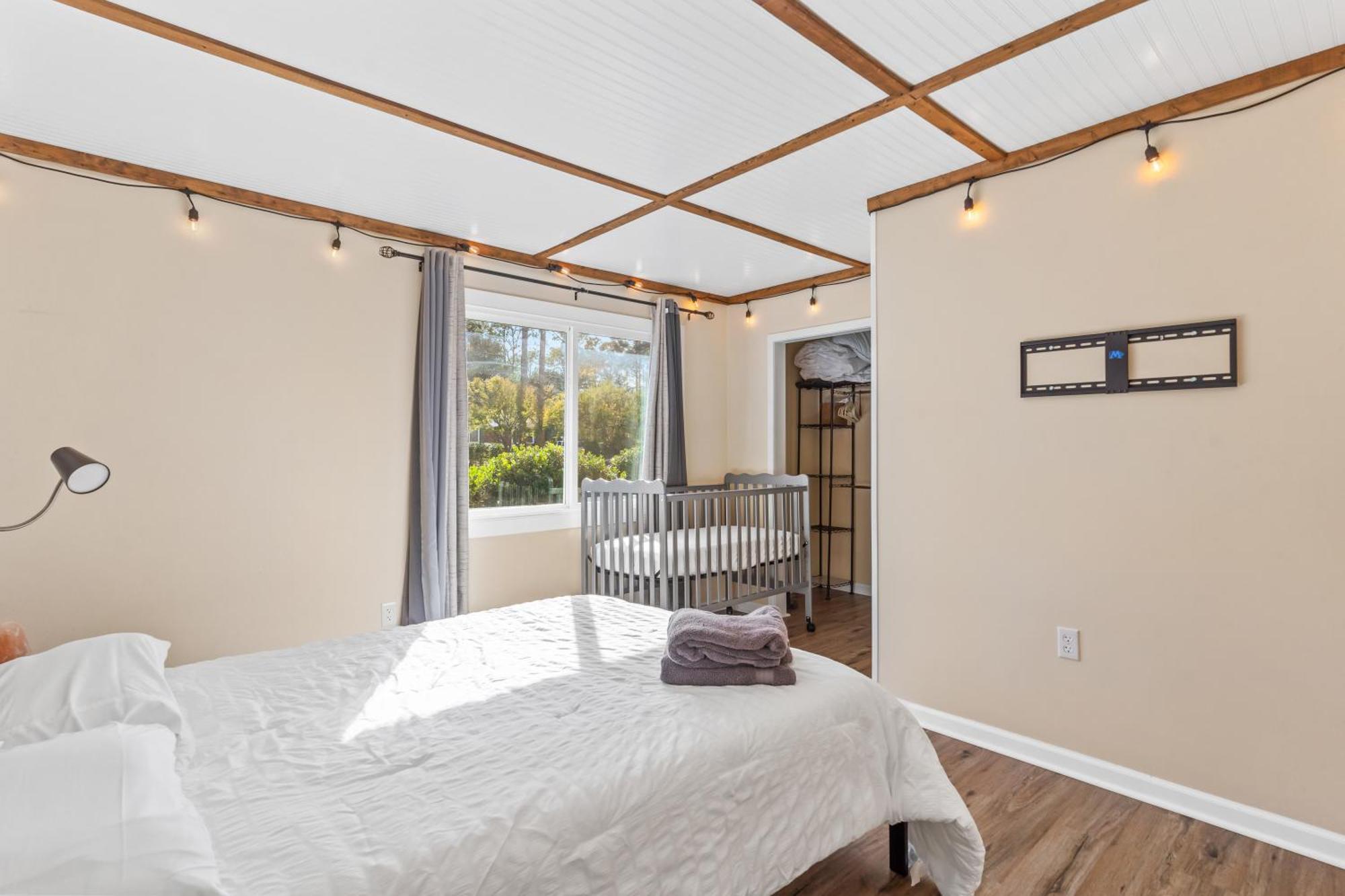 Chill Retreat, Hot Tub, Large Private Yard Wilmington Exterior foto